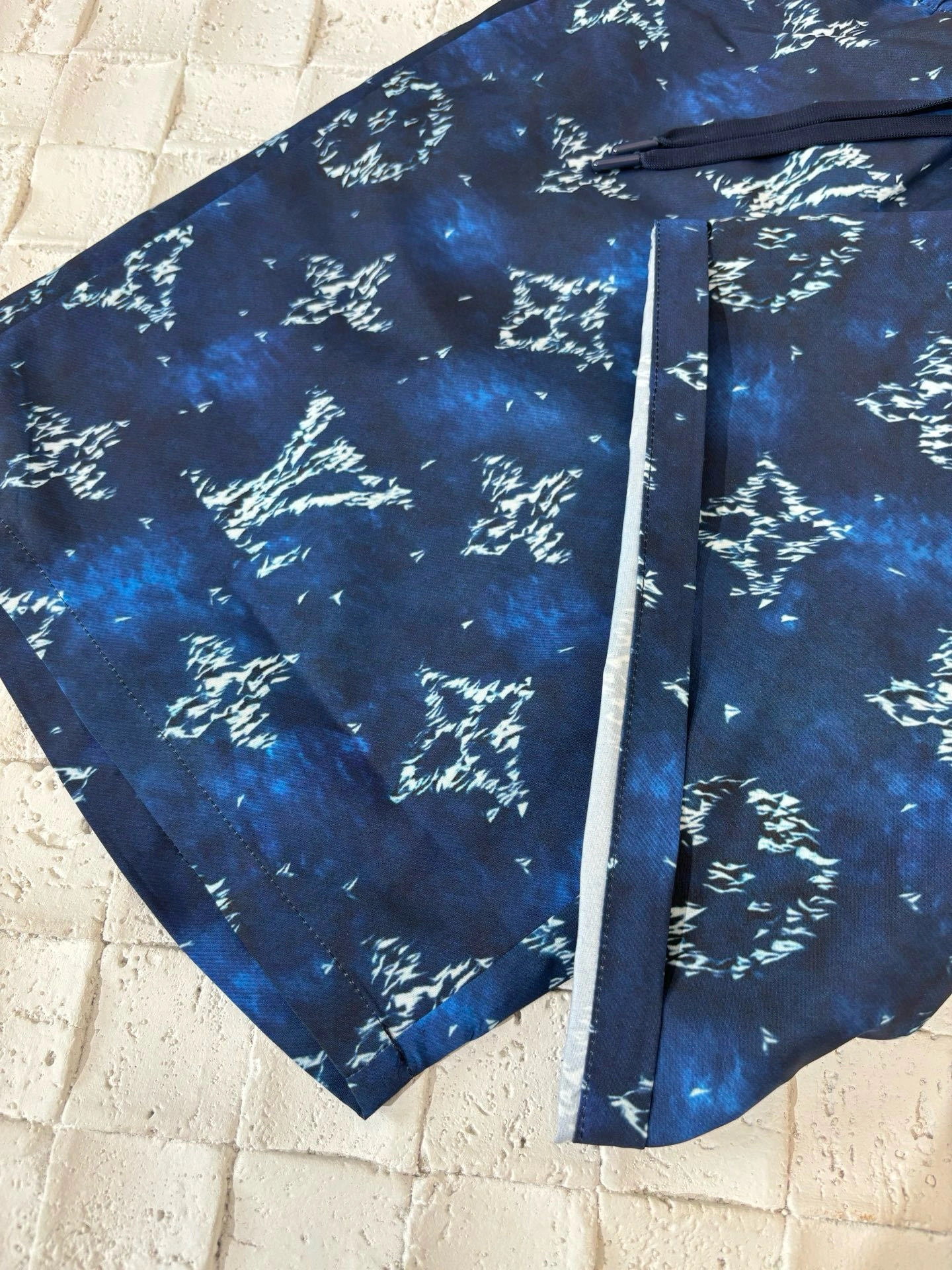 & wg.luxury- 8V oversize item:E-F363F1141